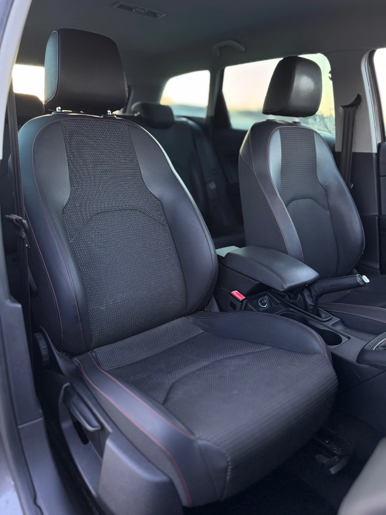 Seat Leon FR 2.0TDI 150hp, снимка 14 - Автомобили и джипове - 53819142