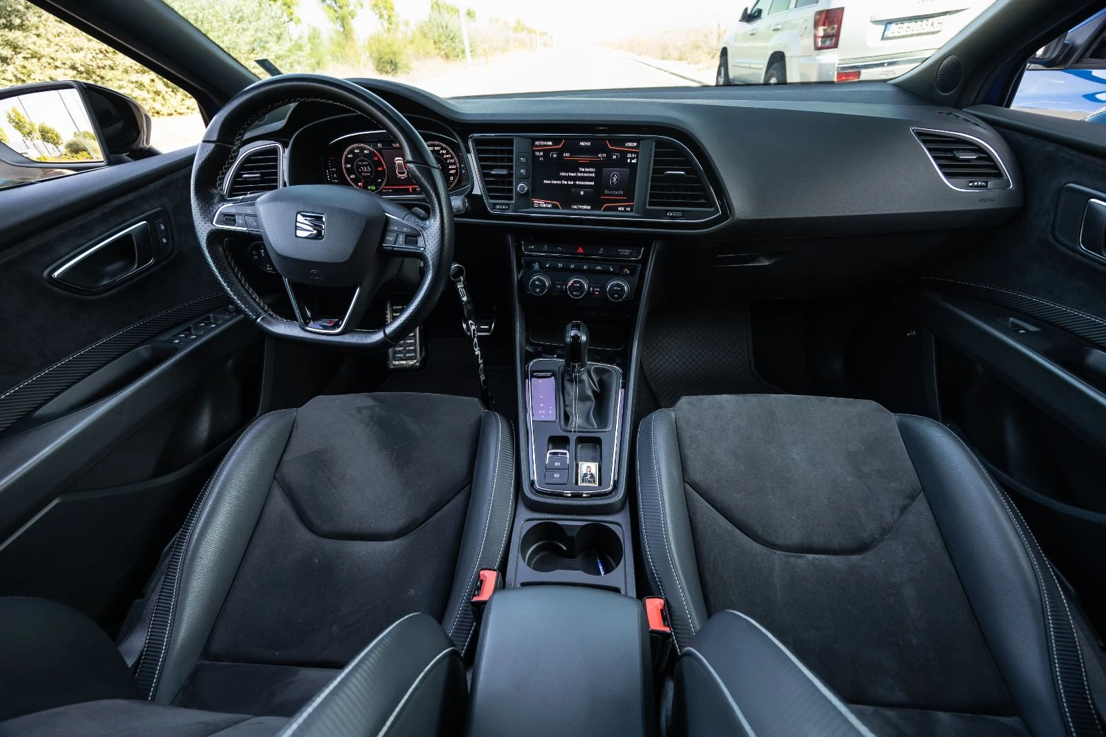 Seat Leon Cupra  ST, снимка 10 - Автомобили и джипове - 53847256