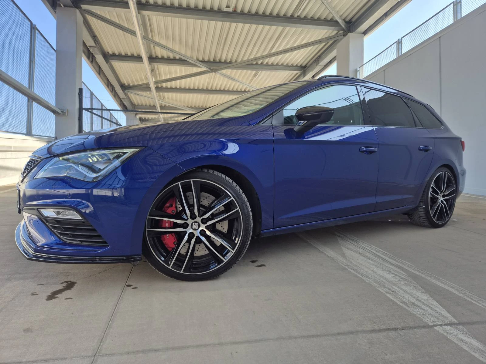 Seat Leon Cupra  ST, снимка 8 - Автомобили и джипове - 53847256