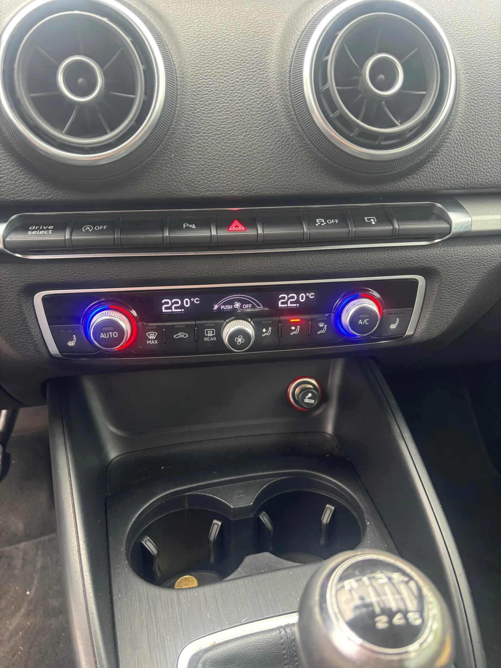 Audi A3  Sportback, снимка 11 - Автомобили и джипове - 53914325