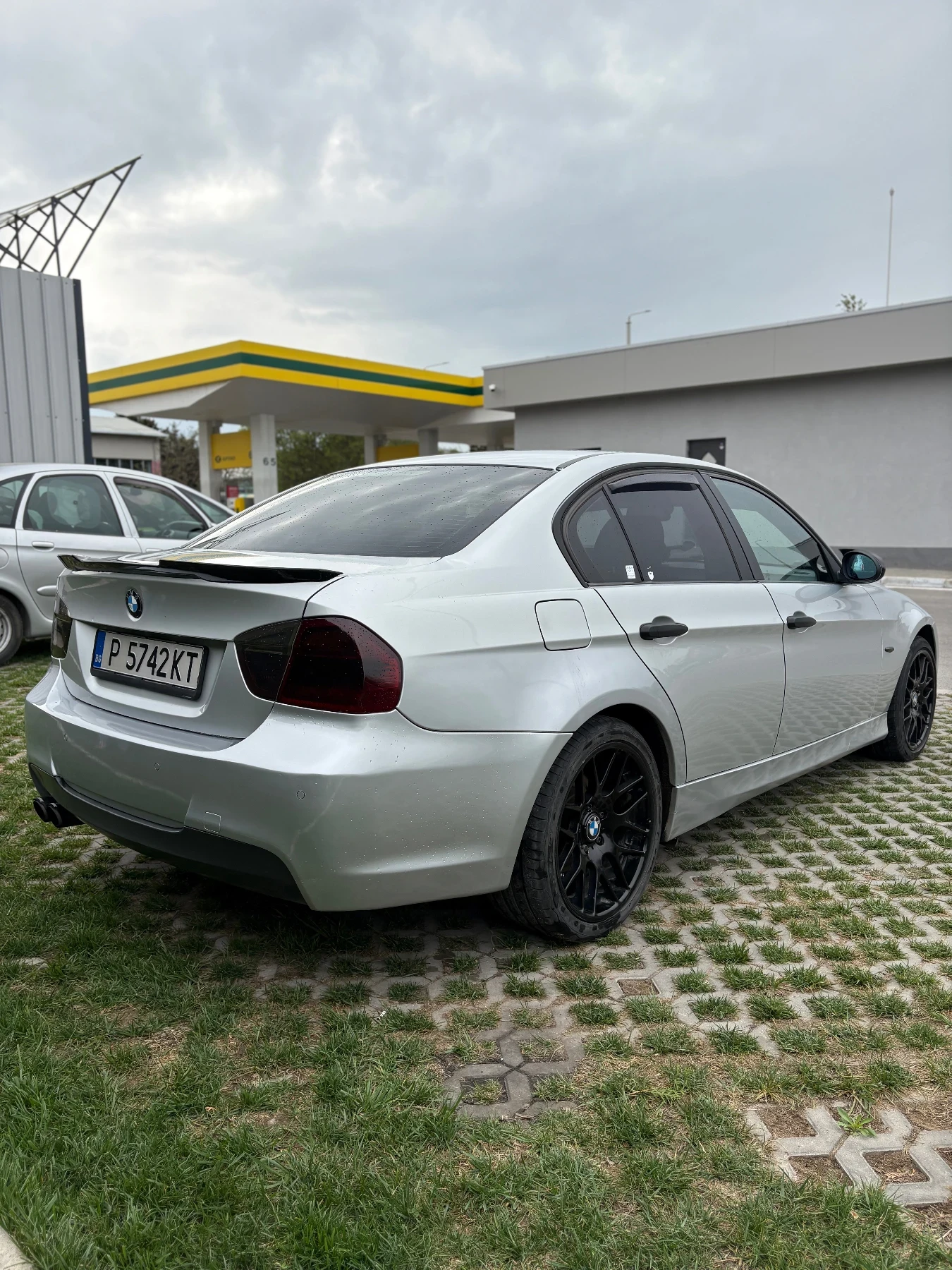 BMW 318, снимка 3 - Автомобили и джипове - 54358409