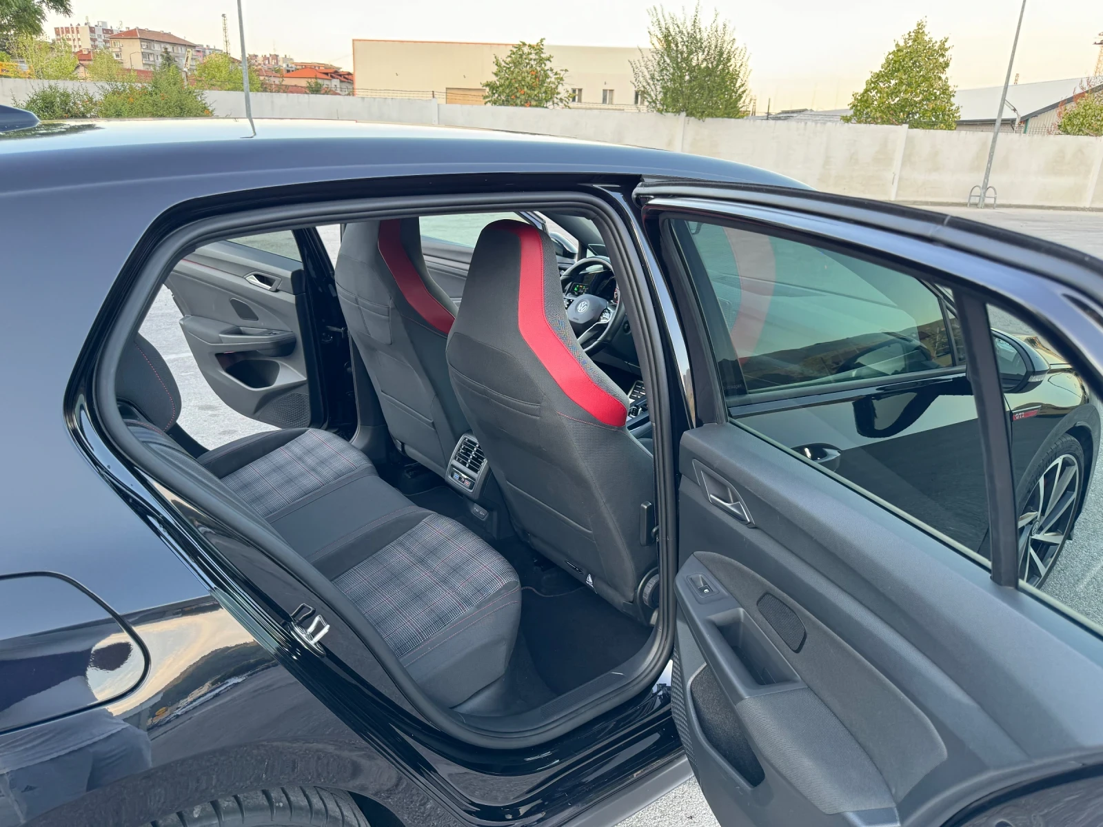 VW Golf | Mobile.bg � ����������� 15