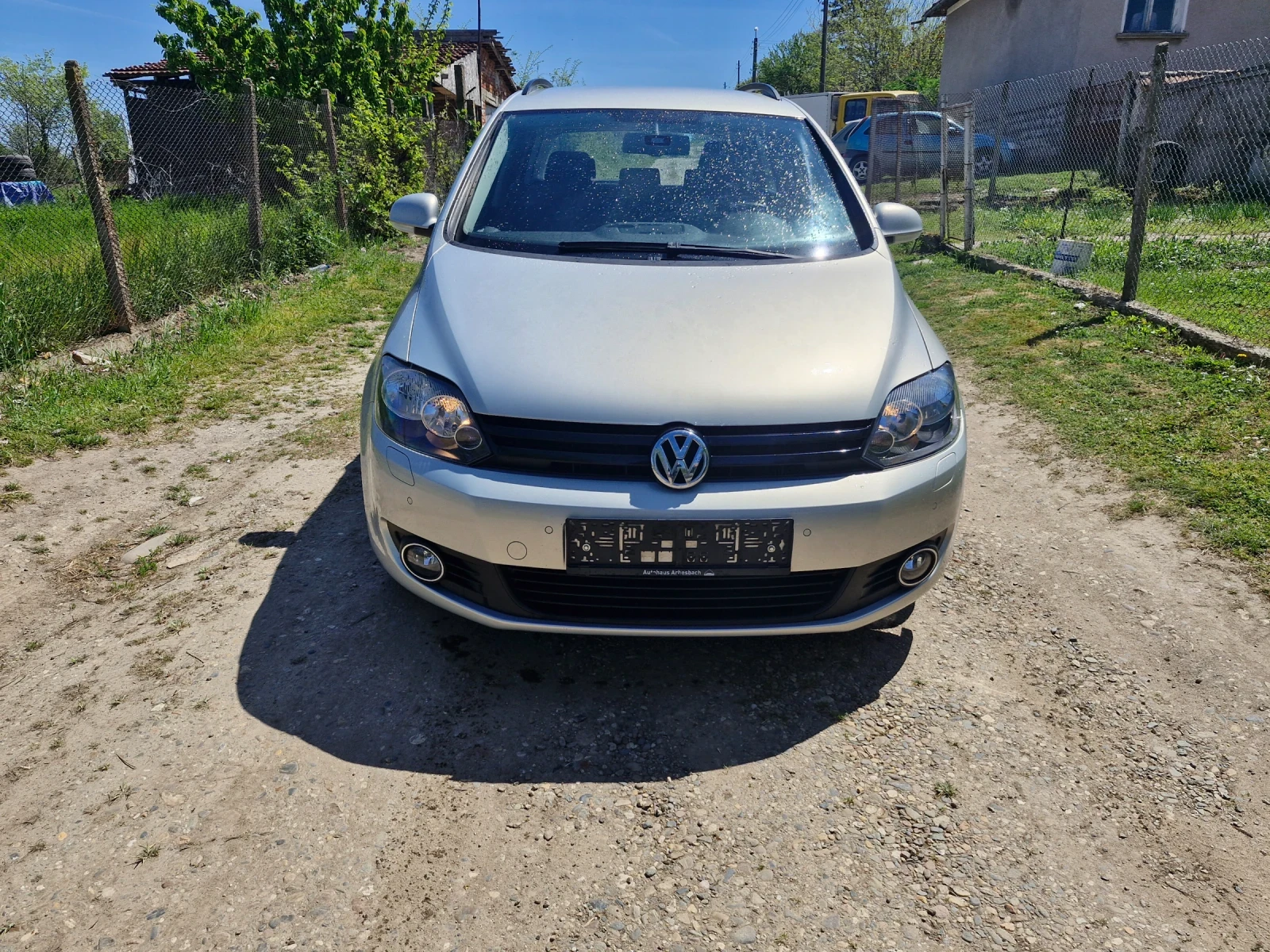 VW Golf Plus 6+ 1.6TDI, снимка 2 - Автомобили и джипове - 54392803
