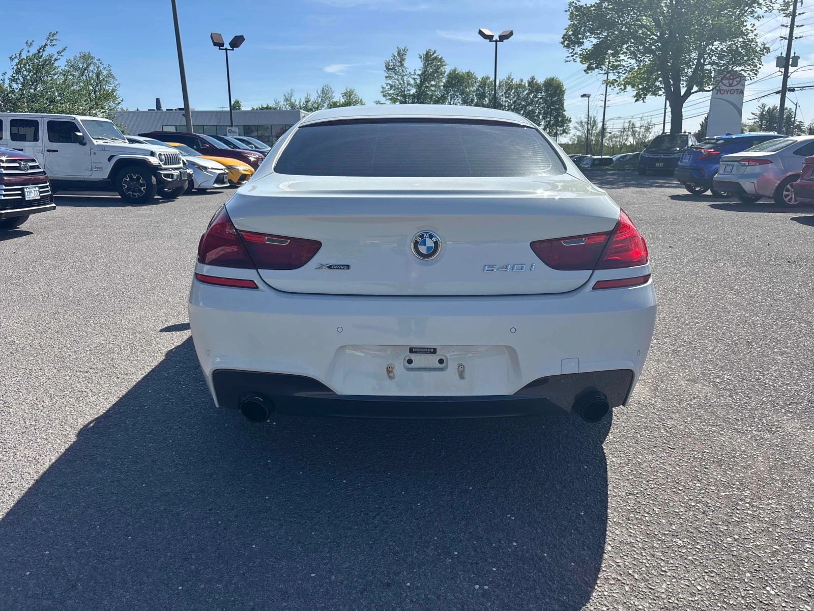 BMW 640 M ПАКЕТ * ОБДУХВАНЕ * ПАНОРАМА * HARMAN KARDON, снимка 4 - Автомобили и джипове - 54622906