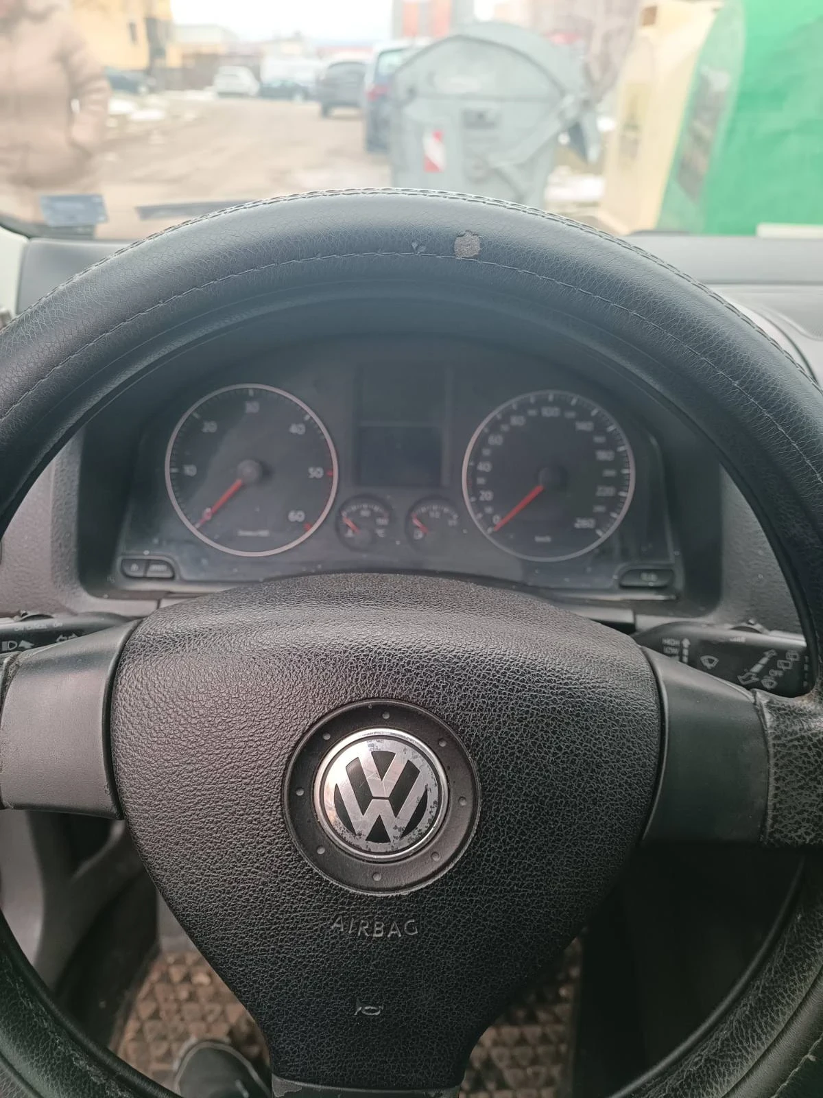 VW Golf 5, снимка 9 - Автомобили и джипове - 54946499