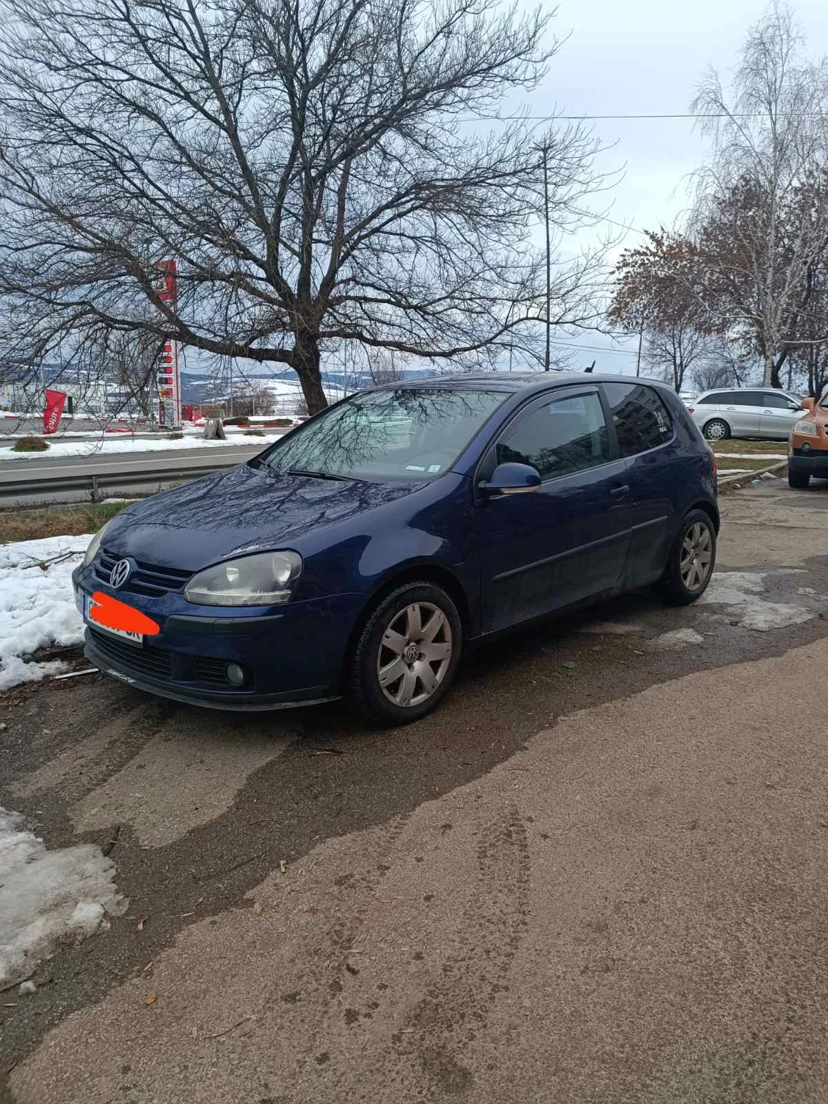 VW Golf 5, снимка 3 - Автомобили и джипове - 54946499