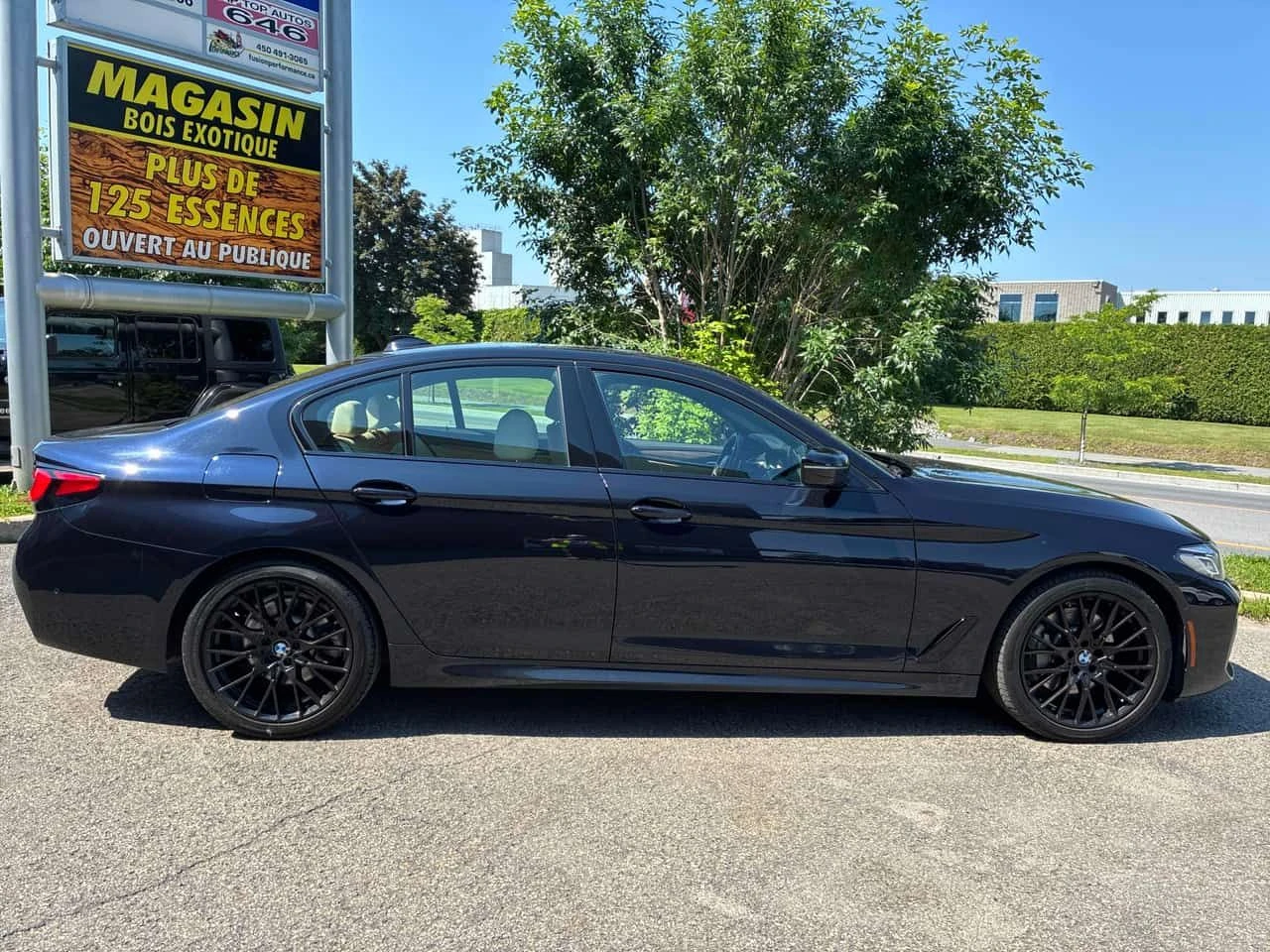 BMW 530 * 530i xDrive * CARFAX * ЦЕНА ДО БГ, снимка 4 - Автомобили и джипове - 55080809