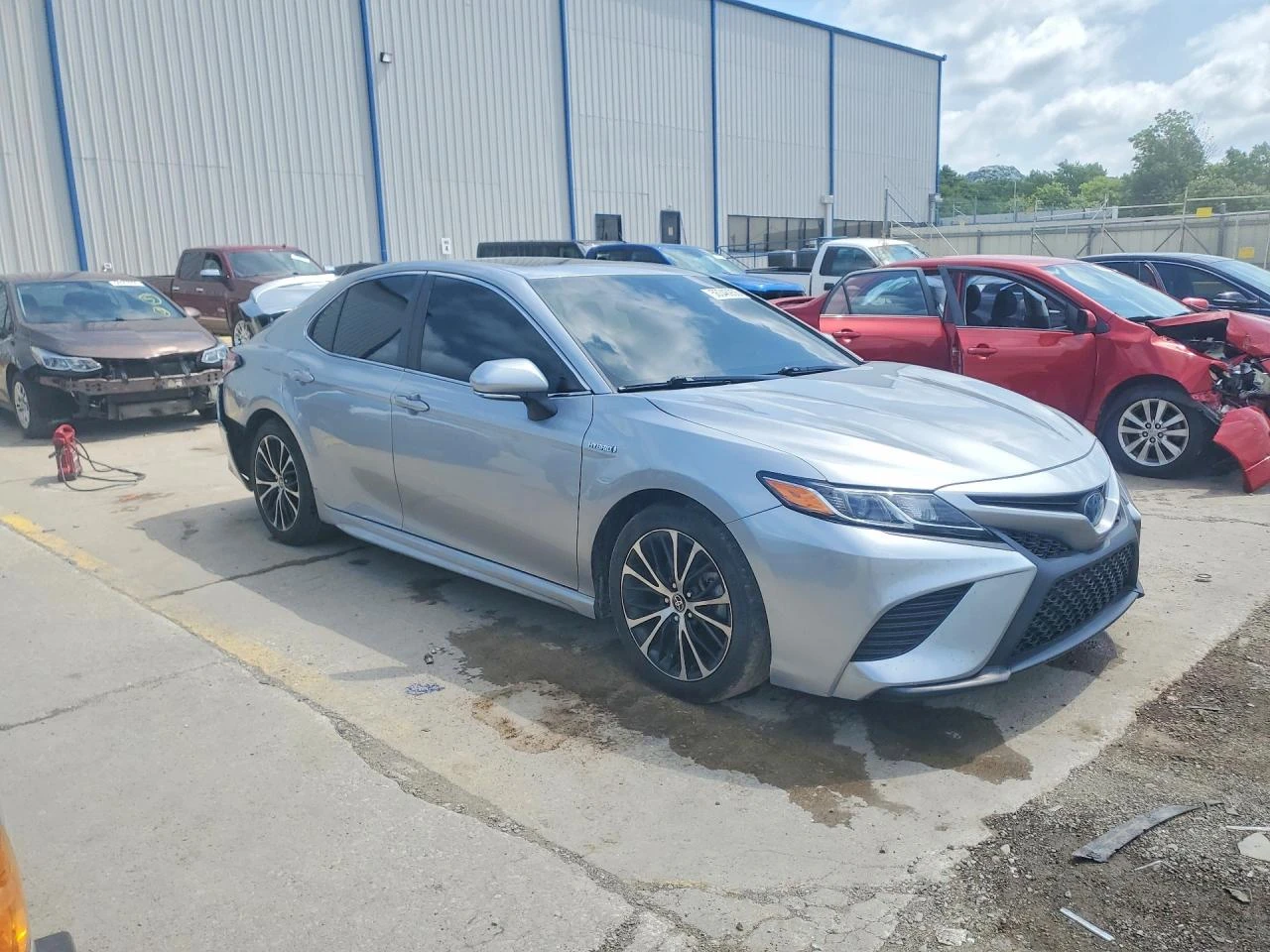 Toyota Camry SE 2WD Hybryd | Mobile.bg � ����������� 3