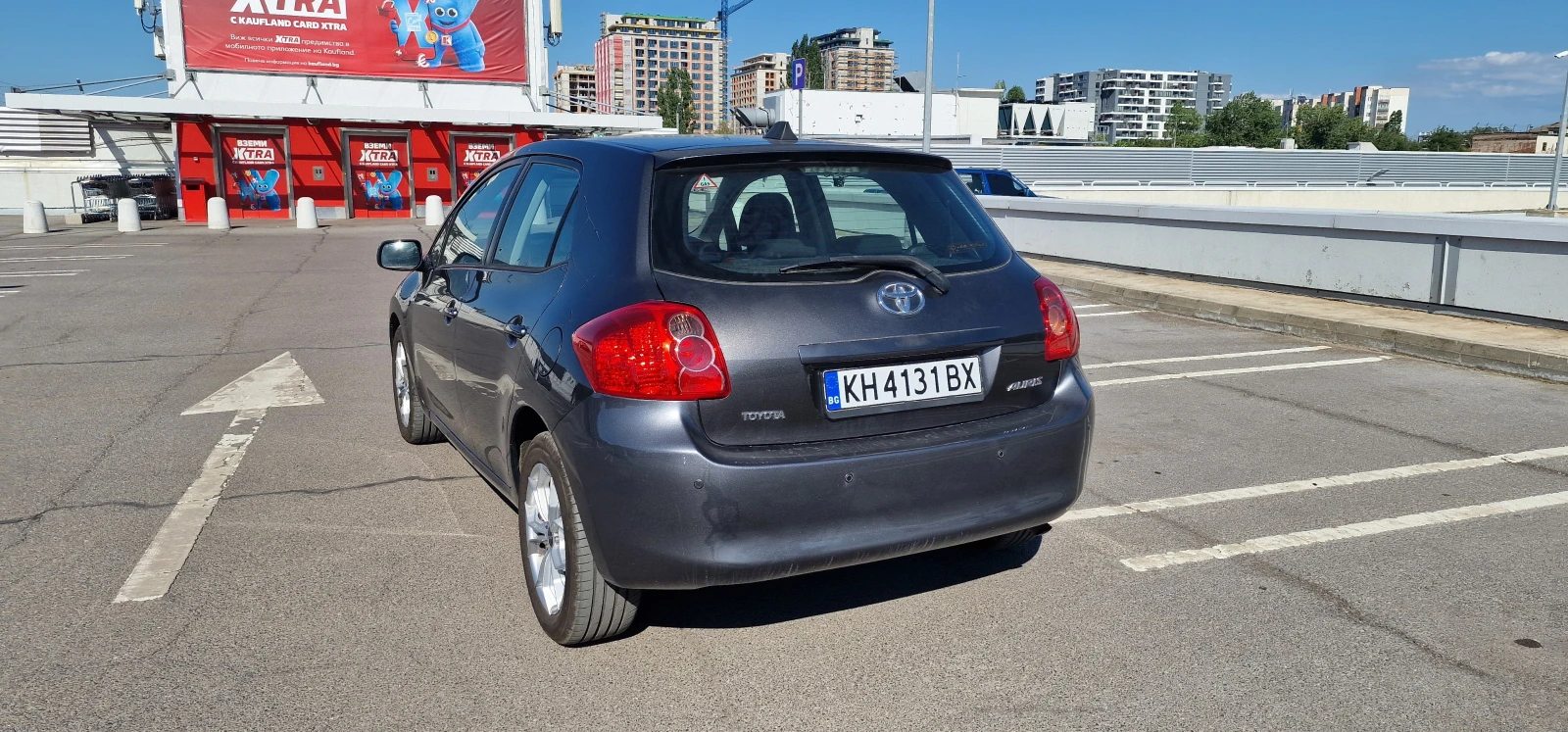 Toyota Auris Бензин/ГАЗ/LPG, снимка 4 - Автомобили и джипове - 55601903