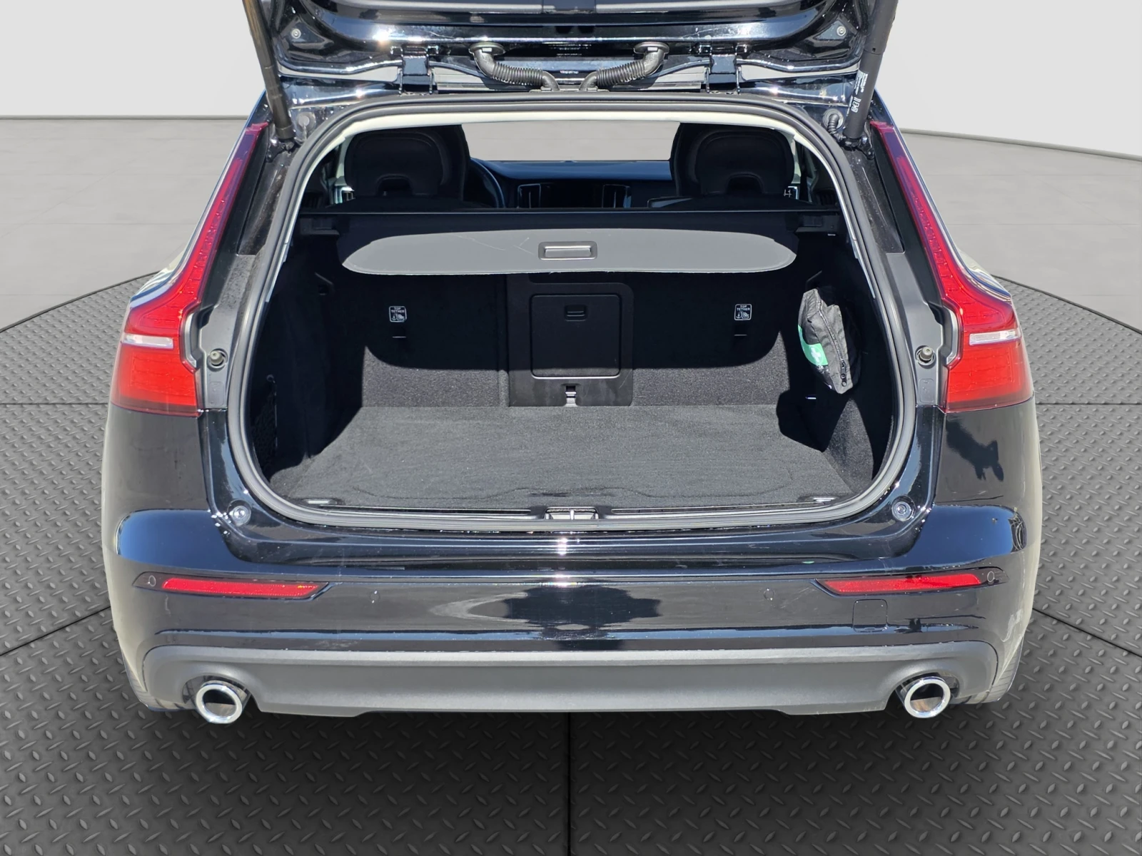 Volvo V60 MILDE HIBRID, снимка 9 - Автомобили и джипове - 55709271