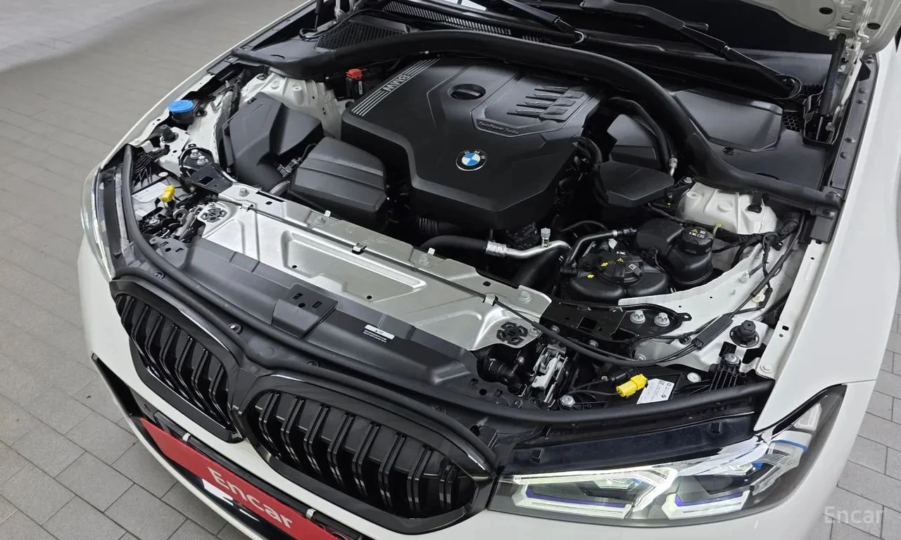 BMW 320 * 320i M Sport * АВТОКРЕДИТ* , снимка 6 - Автомобили и джипове - 55978393