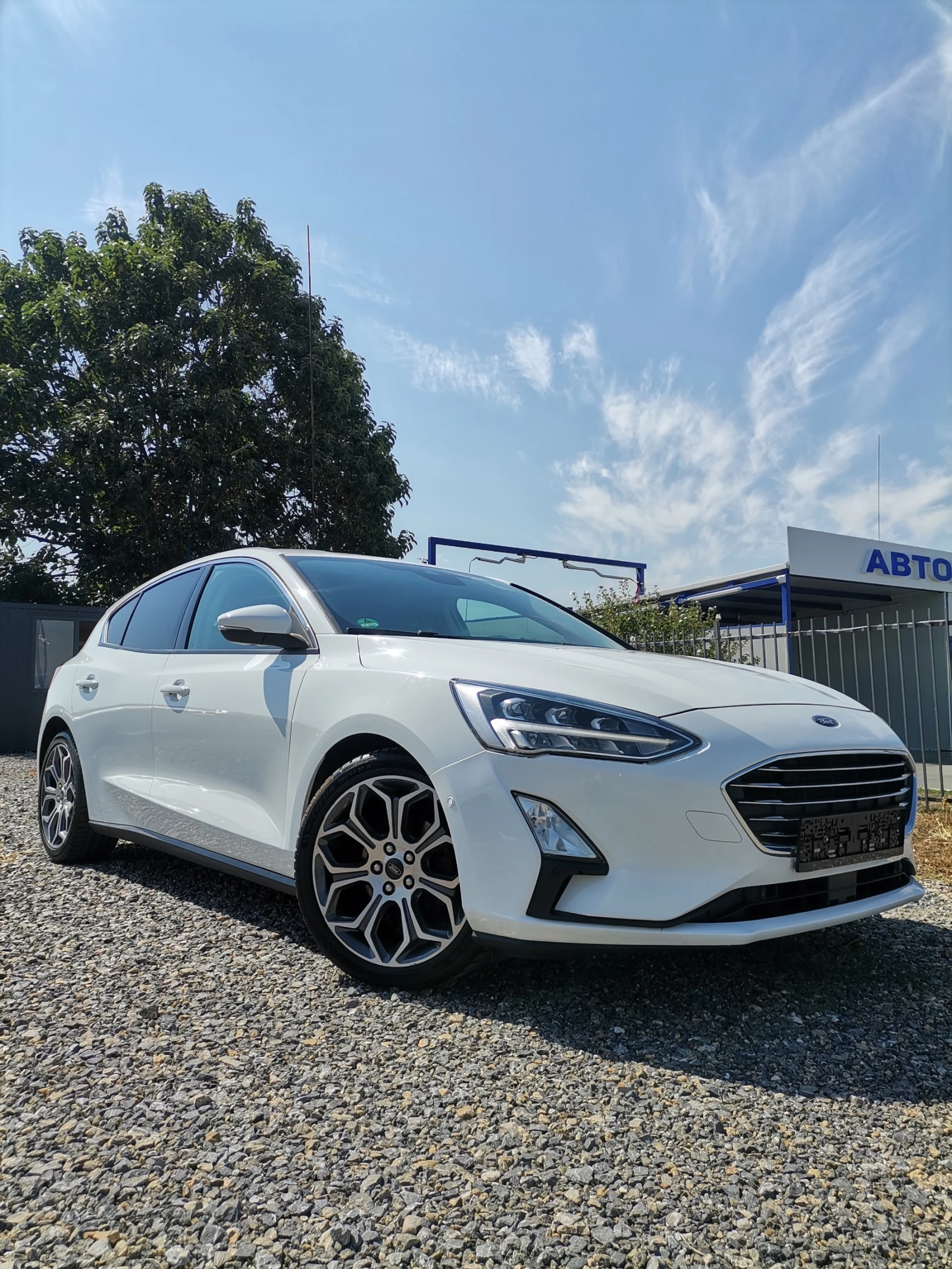 Ford Focus 1.5D AUTOMATIC, снимка 3 - Автомобили и джипове - 56060404