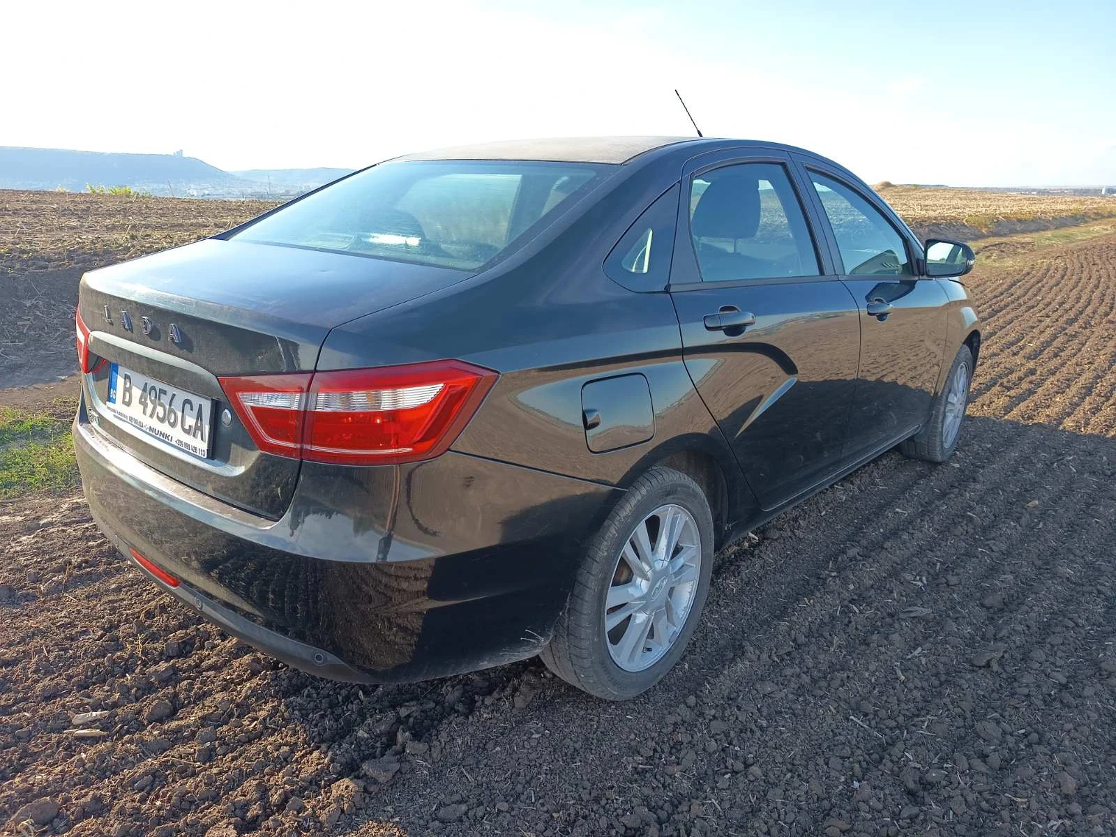 Lada Vesta Газ/Бензин, снимка 2 - Автомобили и джипове - 56275264