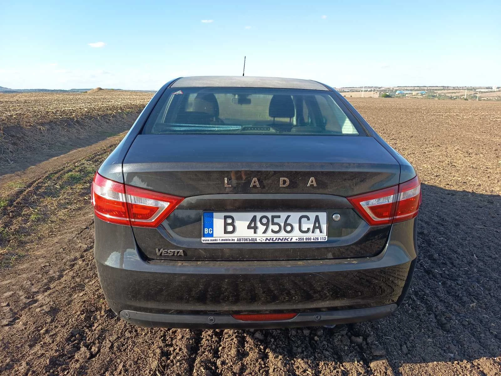 Lada Vesta Газ/Бензин, снимка 6 - Автомобили и джипове - 56275264