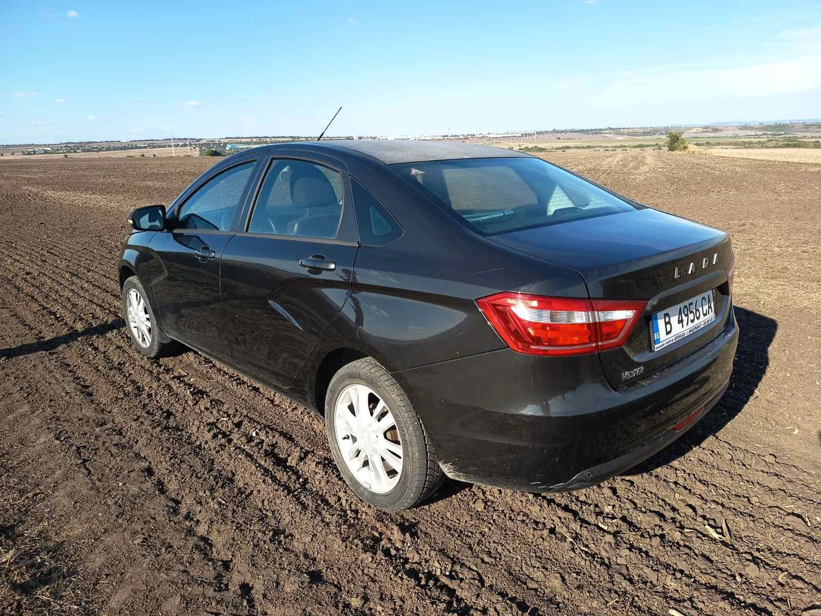 Lada Vesta Газ/Бензин, снимка 4 - Автомобили и джипове - 56275264