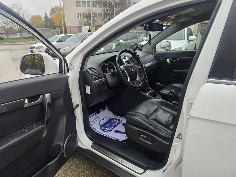 Chevrolet Captiva 2.0vcdi 150к.с 4х4 , снимка 10 - Автомобили и джипове - 52575224