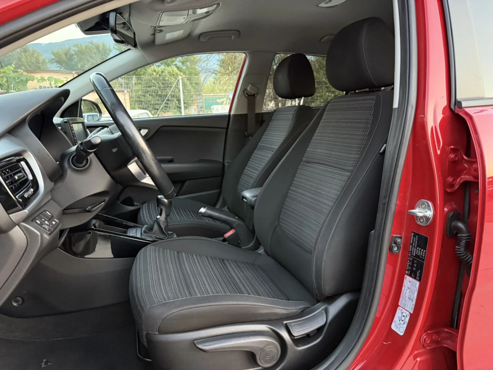 Kia Stonic 1.0 T-GDI - 90 000 km - изображение 9