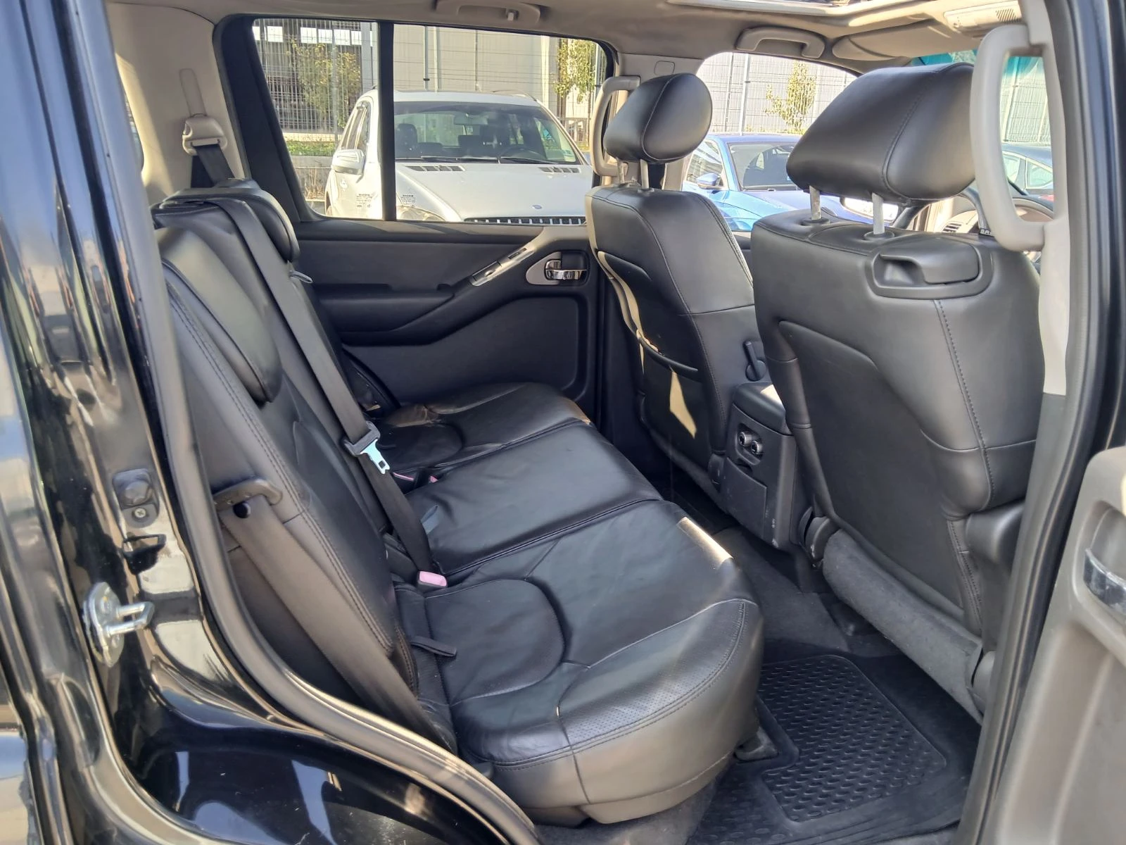 Nissan Pathfinder  - изображение 6