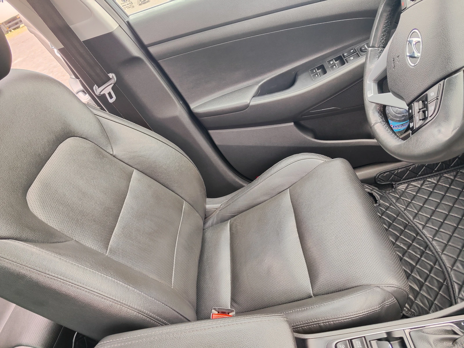 Hyundai Tucson Hyundai Tucson 2.0crdi * 4x4* Navi* PANORAMA* UNIK | Mobile.bg � ����������� 7