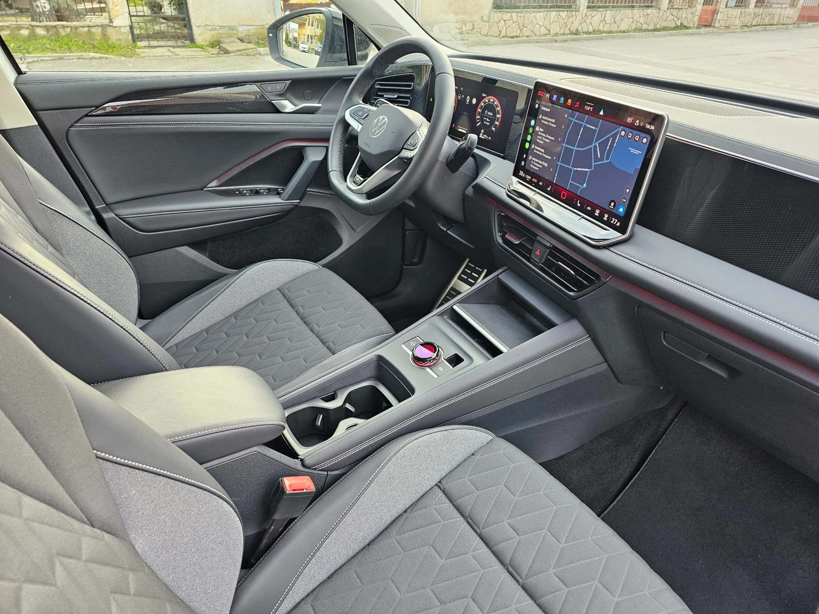 VW Tiguan Life GOAL 2.0 TDI 150�.�. DSG | Mobile.bg � ����������� 12