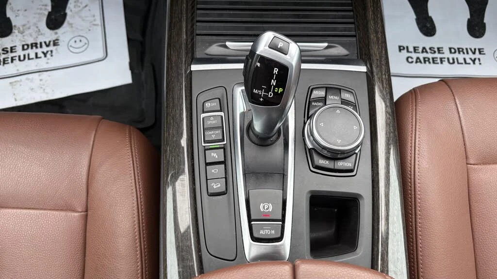 BMW X5 xDrive35i* АвтоКредит* (ЦЕНА ДО БГ), снимка 13 - Автомобили и джипове - 53728198