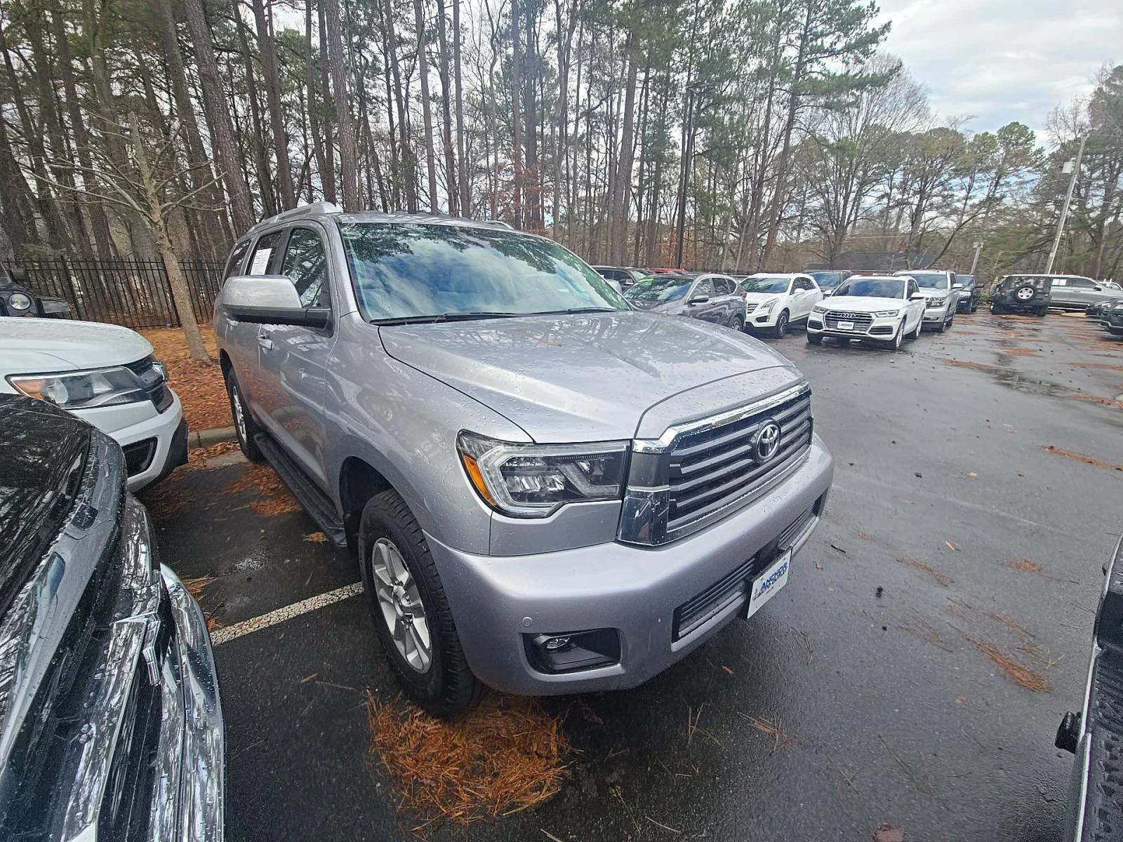 Toyota Sequoia, снимка 4 - Автомобили и джипове - 53768544