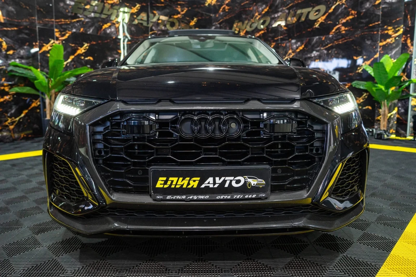 Audi RSQ8 STAGE 2 CARBON CERAMIC ПАНО B&O ЛИЗИНГ 100%, снимка 3 - Автомобили и джипове - 53844673