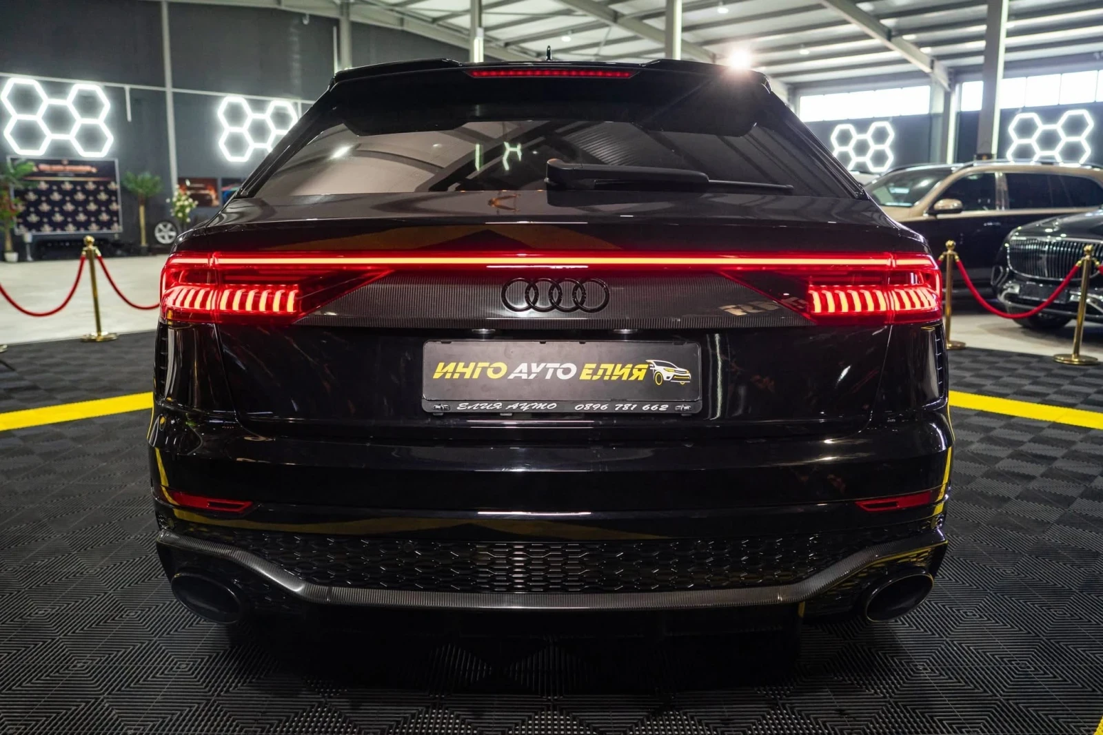 Audi RSQ8 STAGE 2 CARBON CERAMIC ПАНО B&O ЛИЗИНГ 100%, снимка 8 - Автомобили и джипове - 53844673