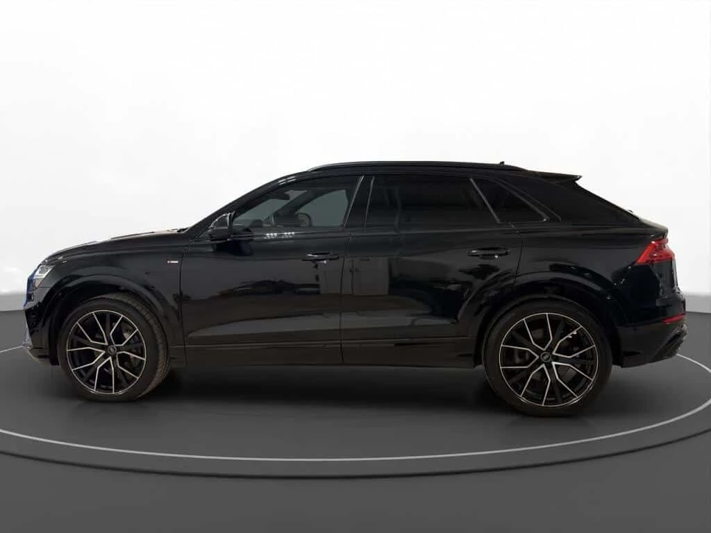 Audi Q8 * Progressiv | S LINE | BLACK OPTICS | * CARFAX * , снимка 6 - Автомобили и джипове - 53894053