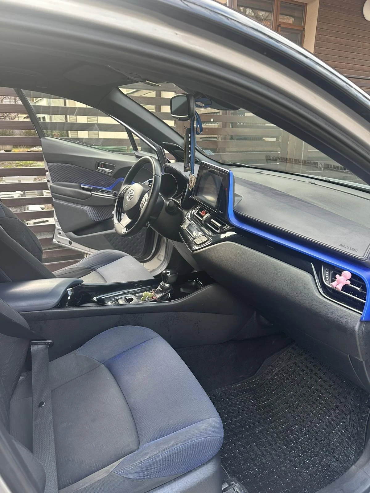 Toyota C-HR, снимка 2 - Автомобили и джипове - 54361966