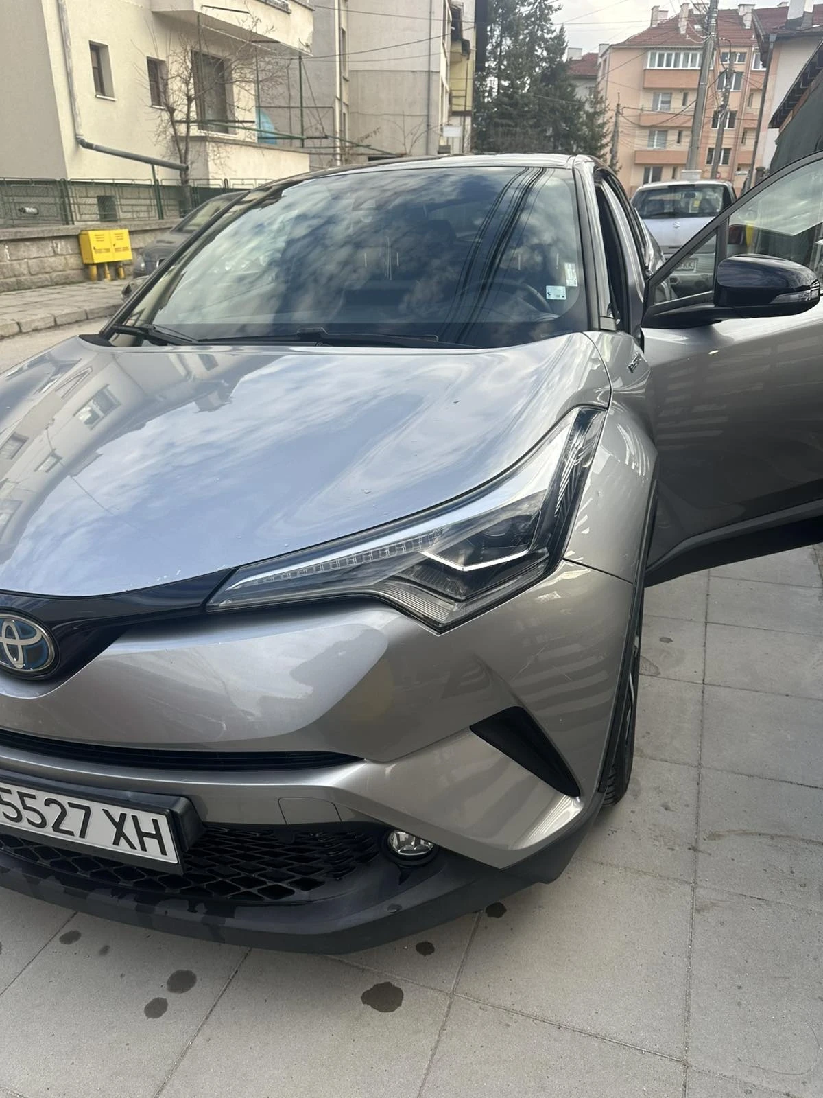 Toyota C-HR, снимка 4 - Автомобили и джипове - 54361966