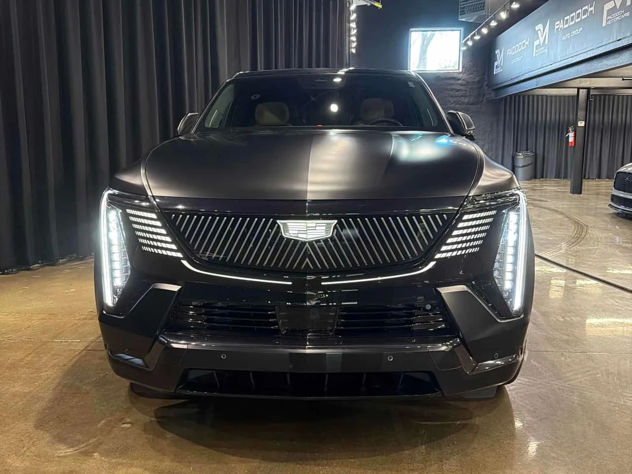 Cadillac Escalade Sport 2  CARFAX | Mobile.bg � ����������� 6