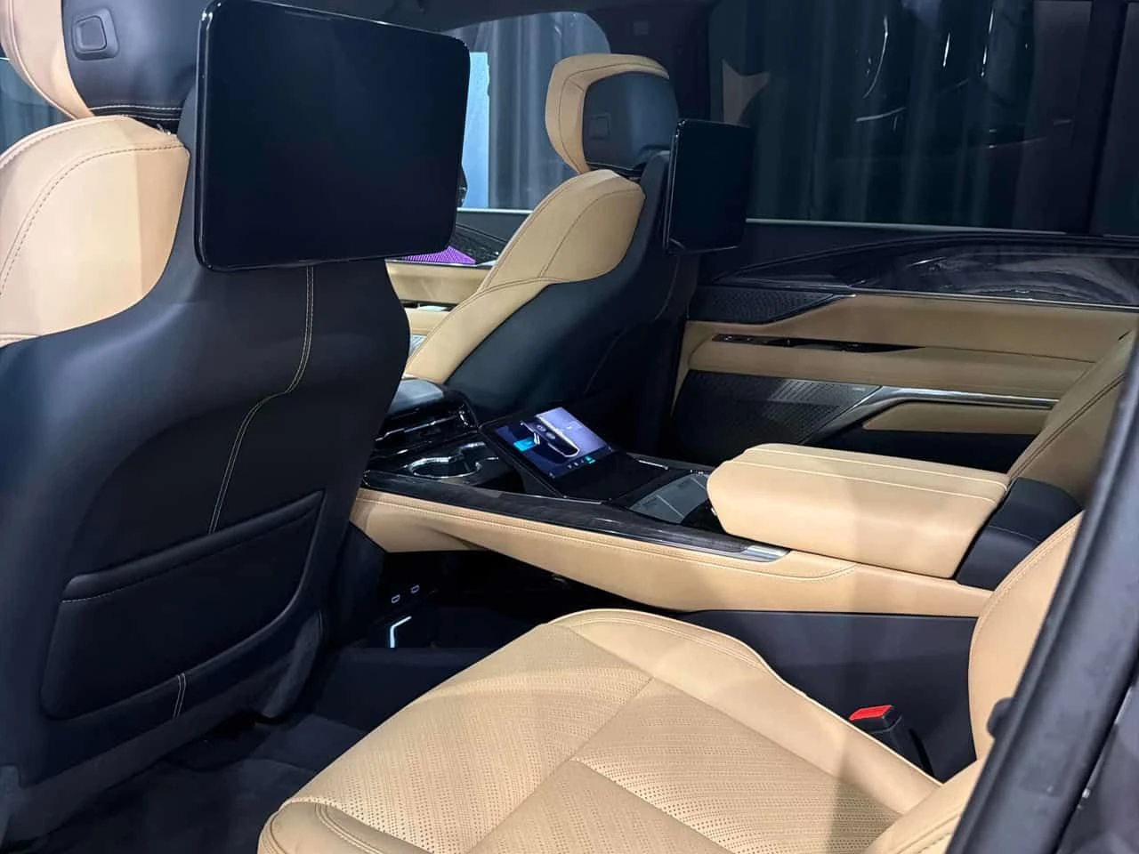 Cadillac Escalade Sport 2  CARFAX | Mobile.bg � ����������� 13