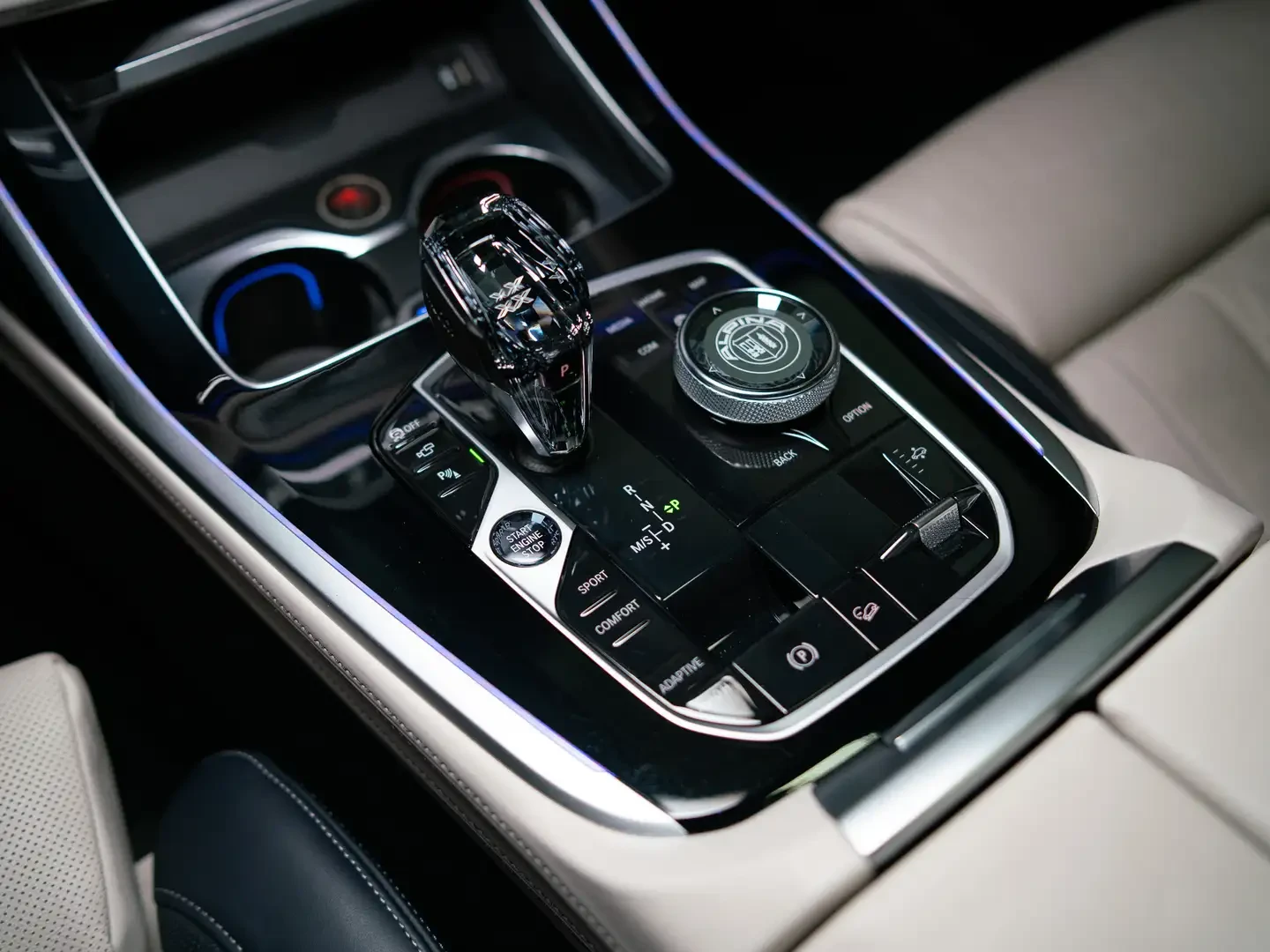 BMW X7 ALPINA, снимка 11 - Автомобили и джипове - 55024780