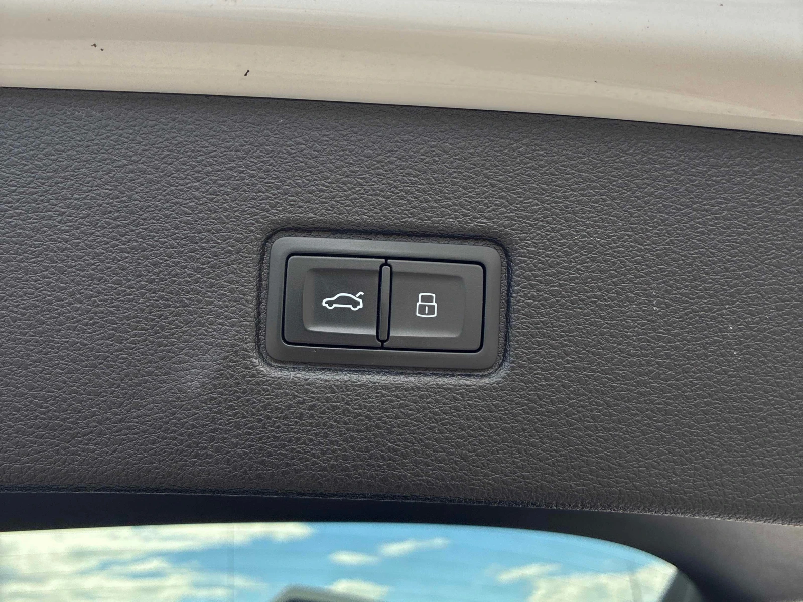 Audi Q7 Technik/Quattro/B&O/HUD/Pano/Обдухване, снимка 12 - Автомобили и джипове - 55189527