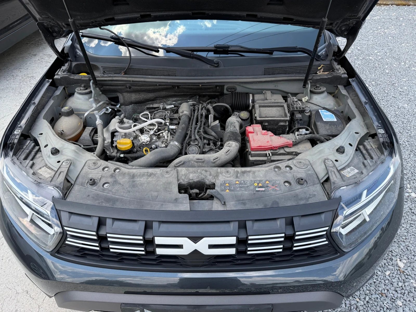 Dacia Duster 1.3 TCe 150cv automatic Extreme EDC FAP, снимка 16 - Автомобили и джипове - 55359275