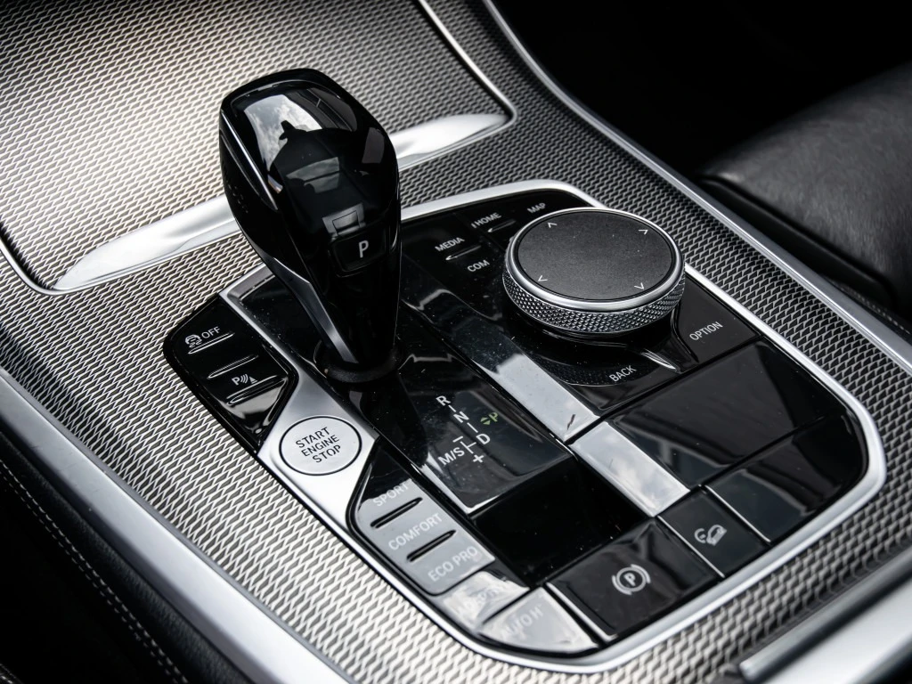 BMW X5 xDrive40i | Premium Enhanced | HUD | 360  | Harman, снимка 10 - Автомобили и джипове - 55709050
