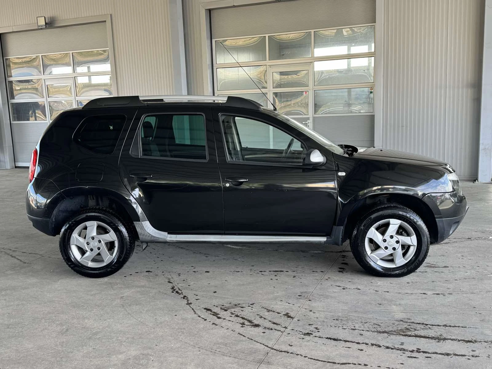 Dacia Duster 1.5dci* 110ps* 6ск* КЛИМАТИК, снимка 6 - Автомобили и джипове - 56280893