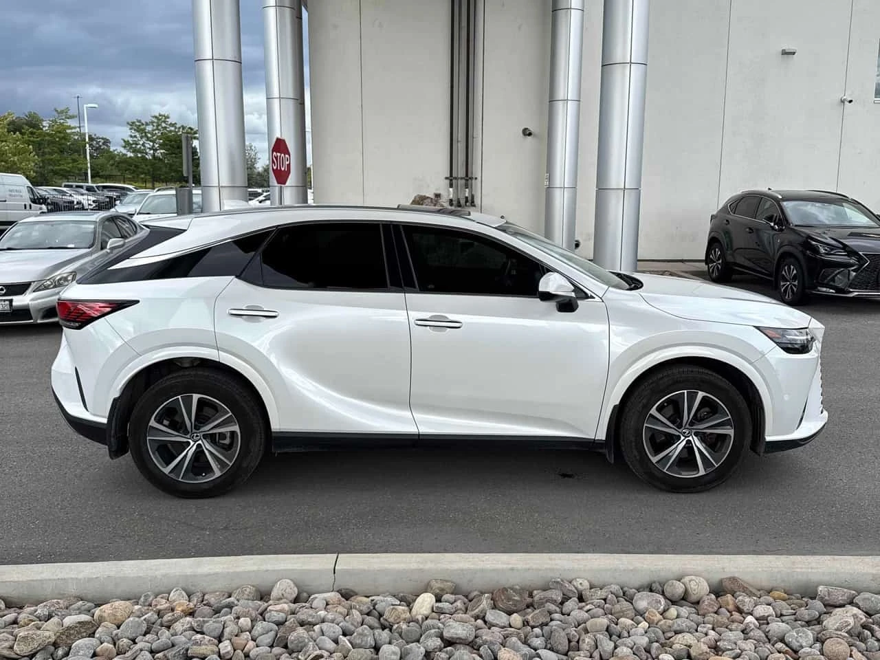 Lexus RX 350h | CARFAX | ������ ���������������� �� LEXUS | Mobile.bg � ����������� 4