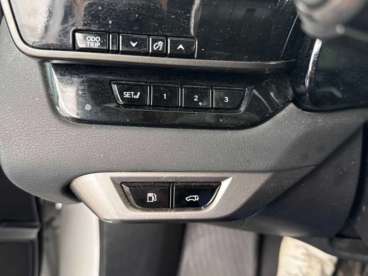 Lexus RX 350h | CARFAX | ������ ���������������� �� LEXUS | Mobile.bg � ����������� 11