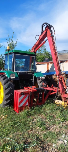 Трактор John Deere 3040, снимка 6