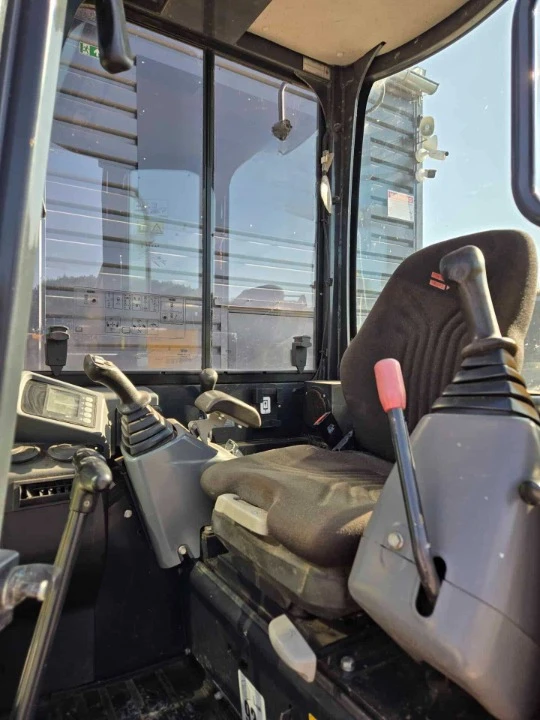 Багер Yanmar VIO27 - изображение 5