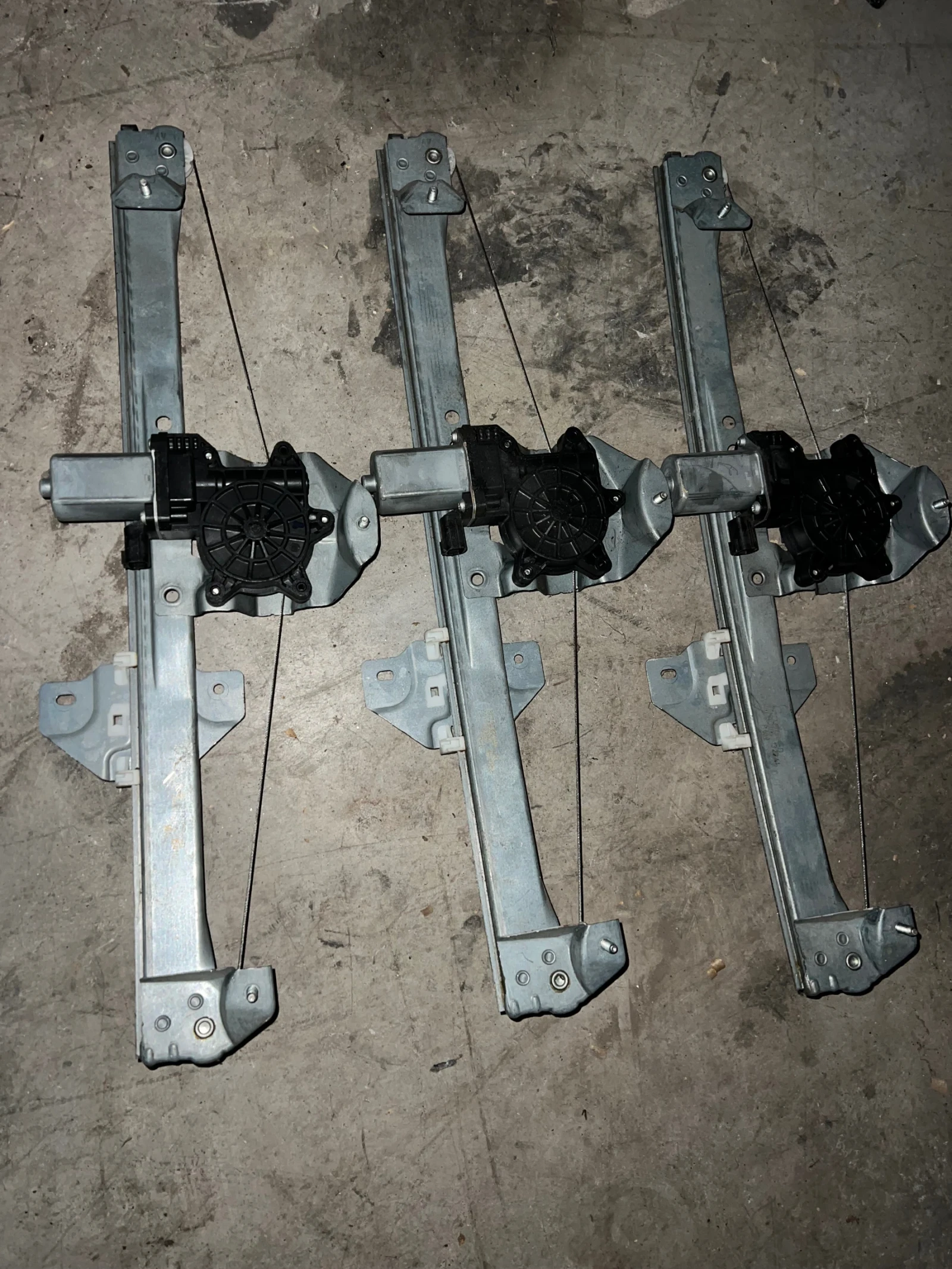 128001472-B ������� � ��������� ��.������ ������ ��� DACIA DOKER  1903-1060003 9030318C | Mobile.bg � ����������� 3