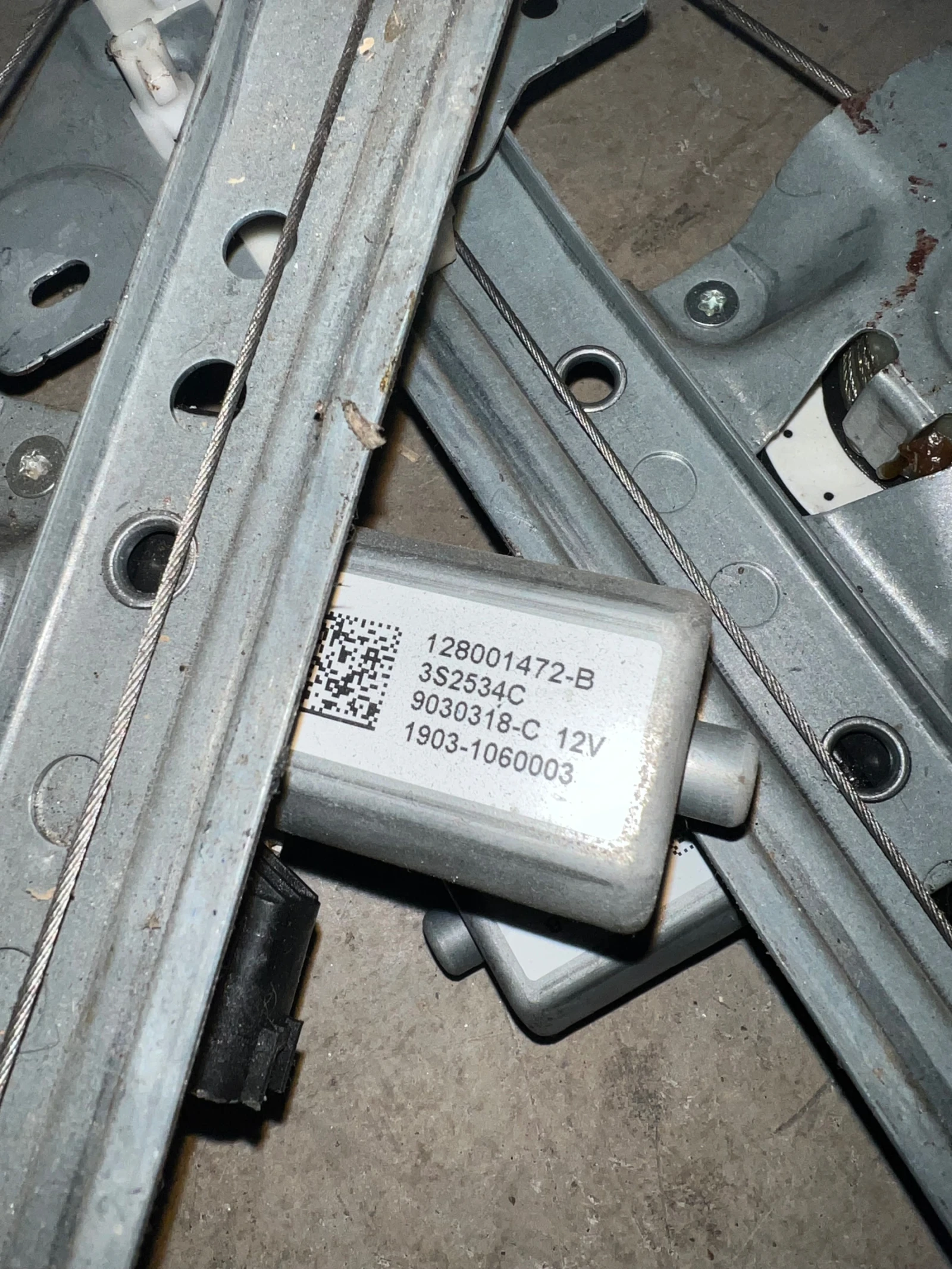 128001472-B ������� � ��������� ��.������ ������ ��� DACIA DOKER  1903-1060003 9030318C | Mobile.bg � ����������� 2