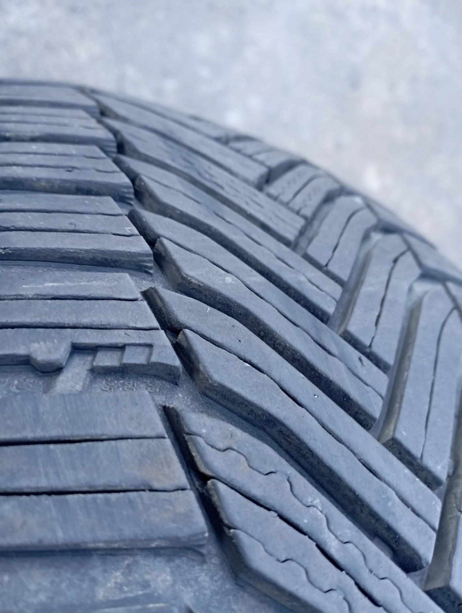  225/55R17 | Mobile.bg   5