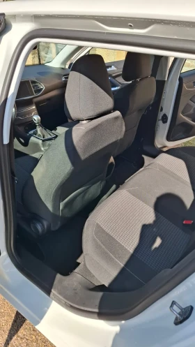 Peugeot 308, снимка 8