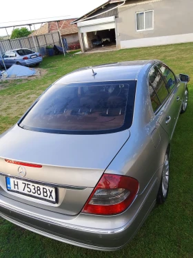 Mercedes-Benz E 320, снимка 13