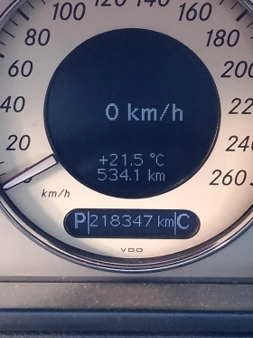 Mercedes-Benz E 320, снимка 14