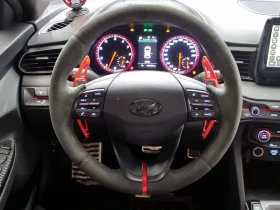 Hyundai Veloster  1.6 Turbo Sport Core, снимка 13