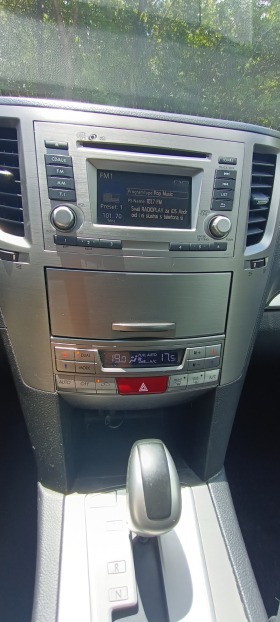 Subaru Outback 2.5 + газова уредба, снимка 10